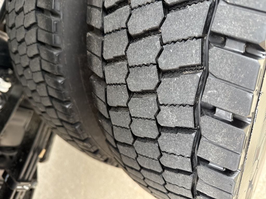 2025 Ford F-450SD Platinum DRW