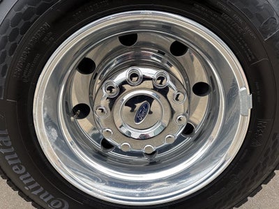 2025 Ford F-450SD Platinum DRW