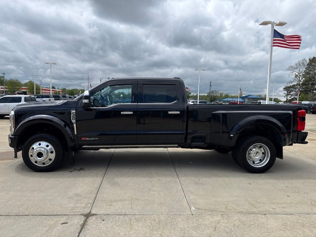 2024 Ford F-450SD Limited DRW
