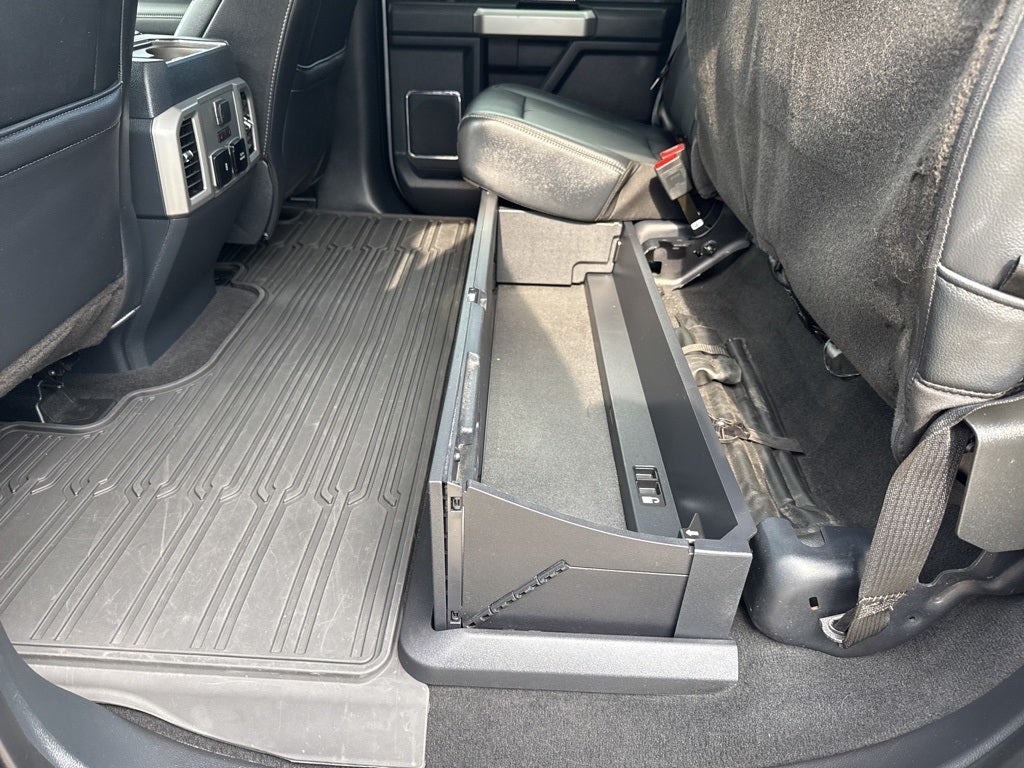 2022 Ford F-450SD Lariat DRW