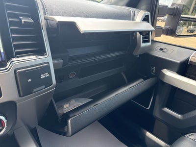 2022 Ford F-450SD Lariat DRW