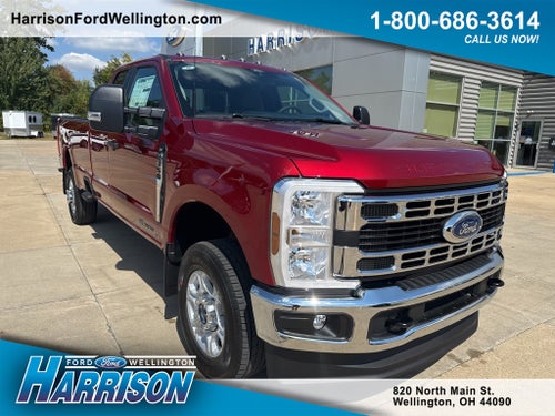 2026 Ford Super Duty F-350® XLT