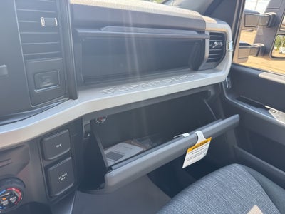 2026 Ford Super Duty F-350® XLT