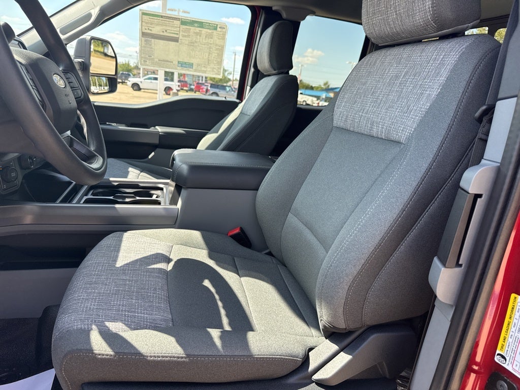 2026 Ford Super Duty F-350® XLT