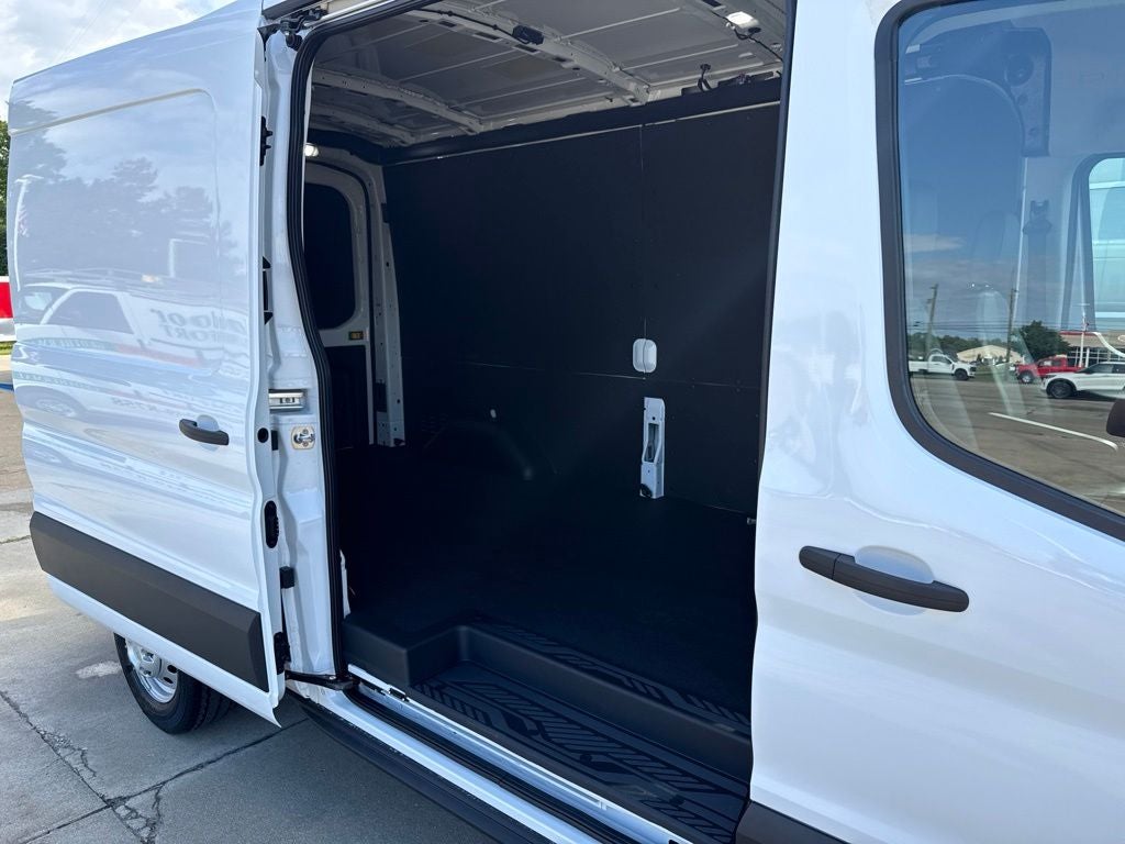 2027 Ford Transit Na MR CARGO AWD