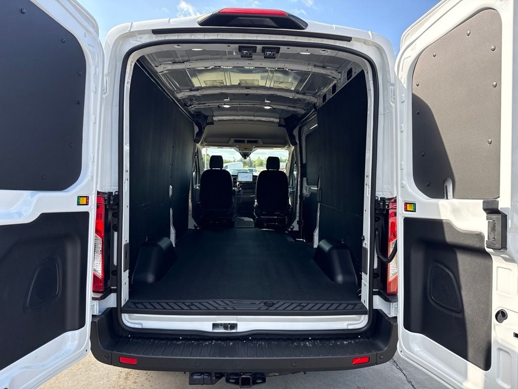 2027 Ford Transit Na MR CARGO AWD