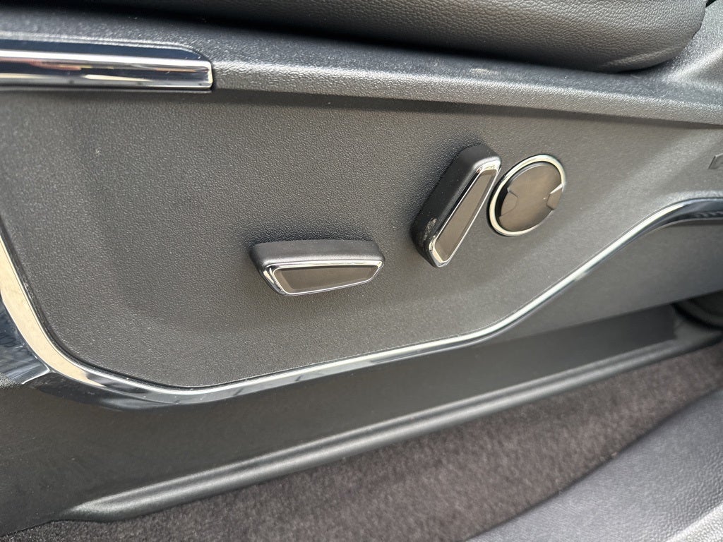 2023 Ford F-150 Lariat Sport