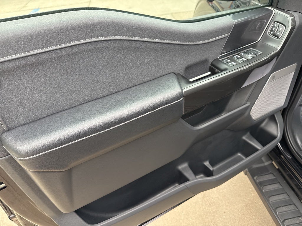 2023 Ford F-150 Lariat Sport