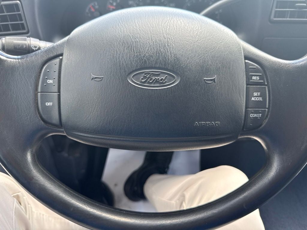 2001 Ford F-250SD XLT