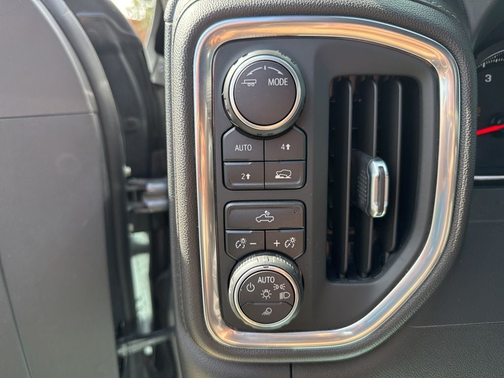 2021 Chevrolet Silverado 1500 LT LT1