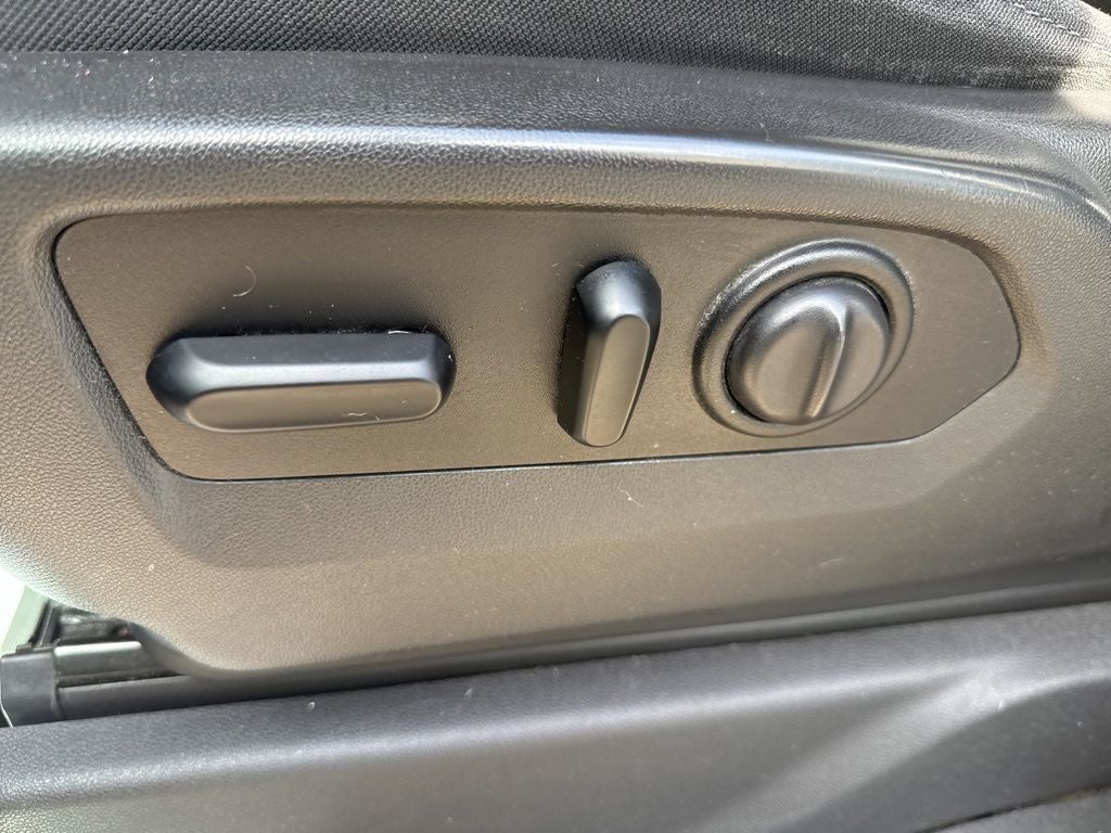 2021 Chevrolet Silverado 1500 LT LT1