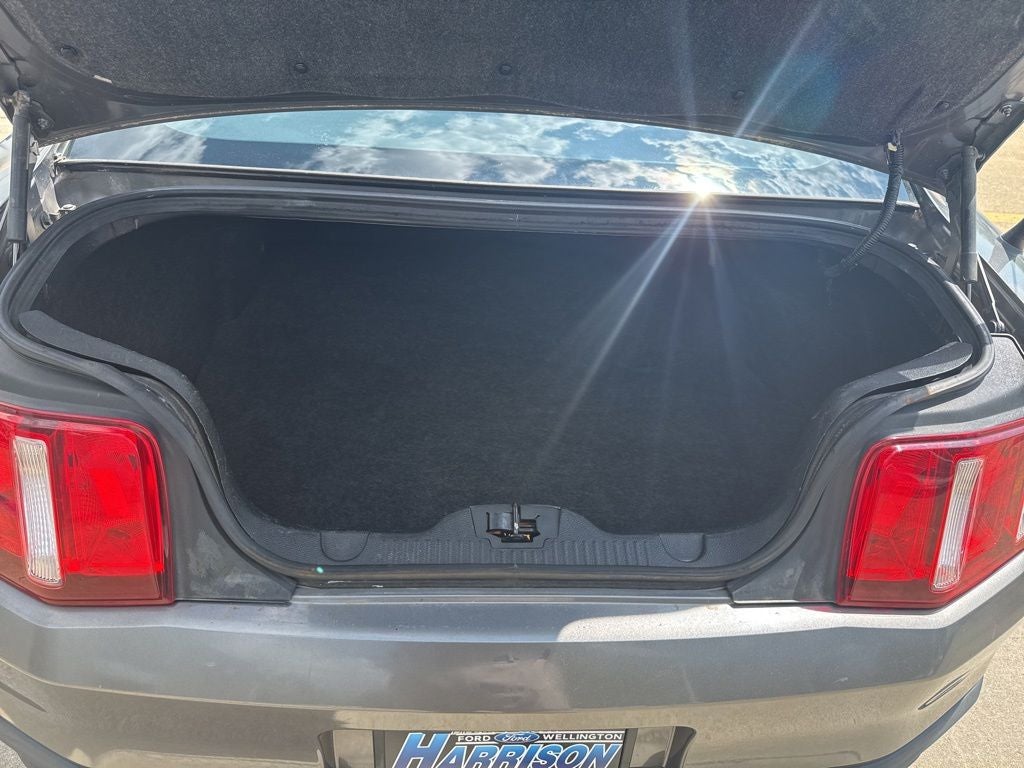2011 Ford Mustang V6 Premium