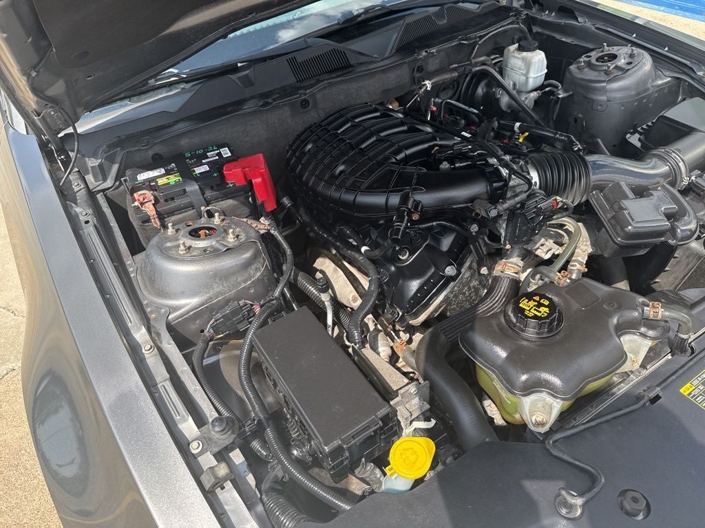 2011 Ford Mustang V6 Premium