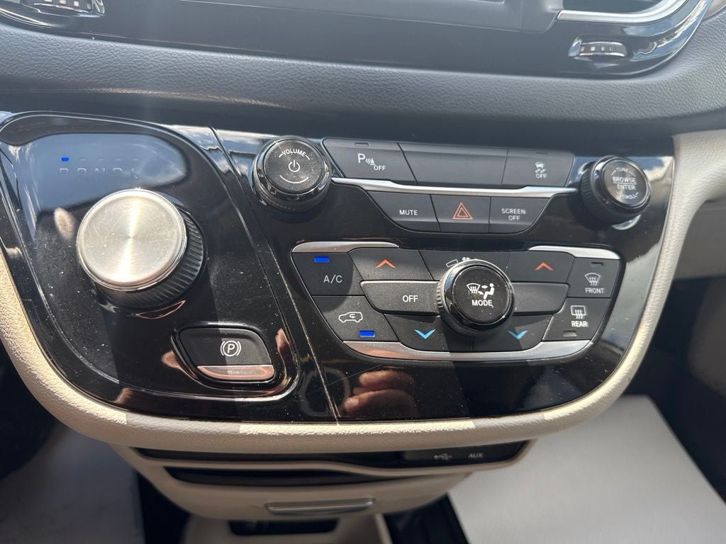 2018 Chrysler Pacifica L