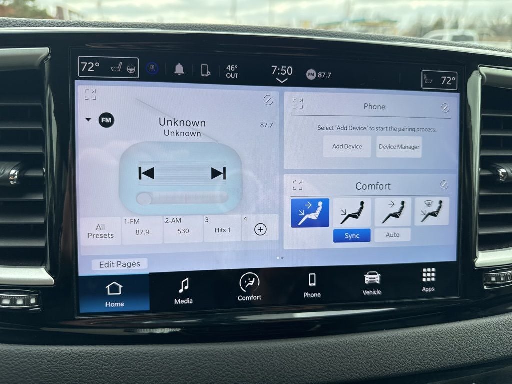 2024 Chrysler Pacifica Touring L