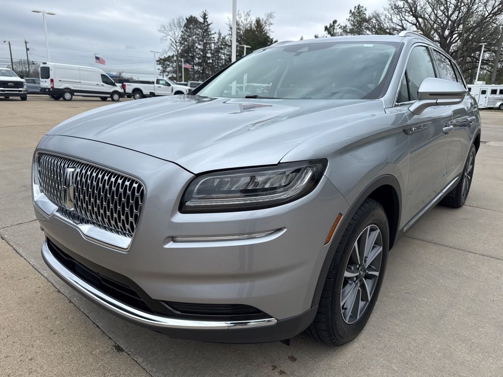 2022 Lincoln Nautilus Standard