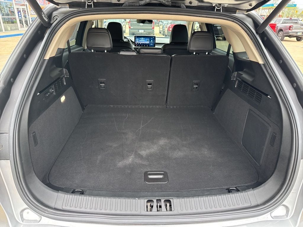 2022 Lincoln Nautilus Standard