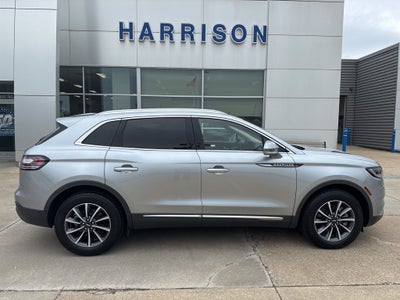 2022 Lincoln Nautilus Standard