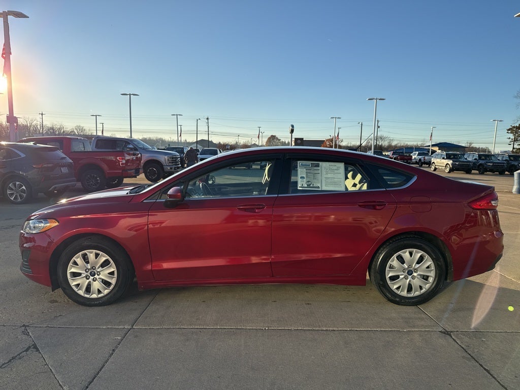2019 Ford Fusion S