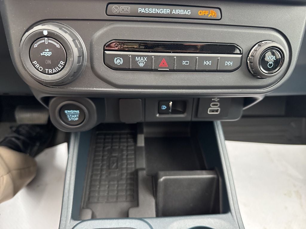 2025 Ford Maverick Lobo High