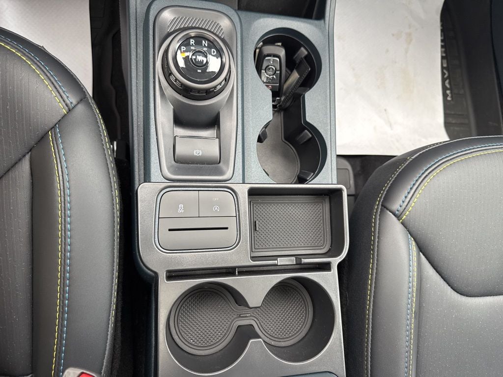 2025 Ford Maverick Lobo High