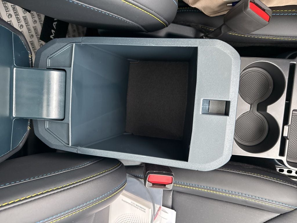 2025 Ford Maverick Lobo High