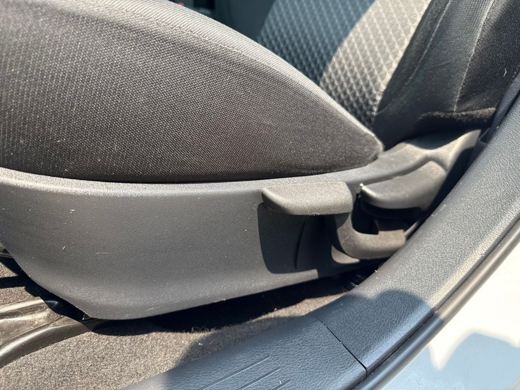 2023 Nissan Versa 1.6 S