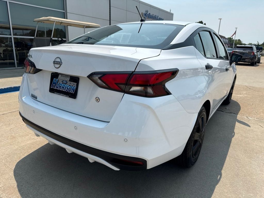 2023 Nissan Versa 1.6 S