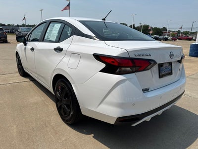 2023 Nissan Versa 1.6 S