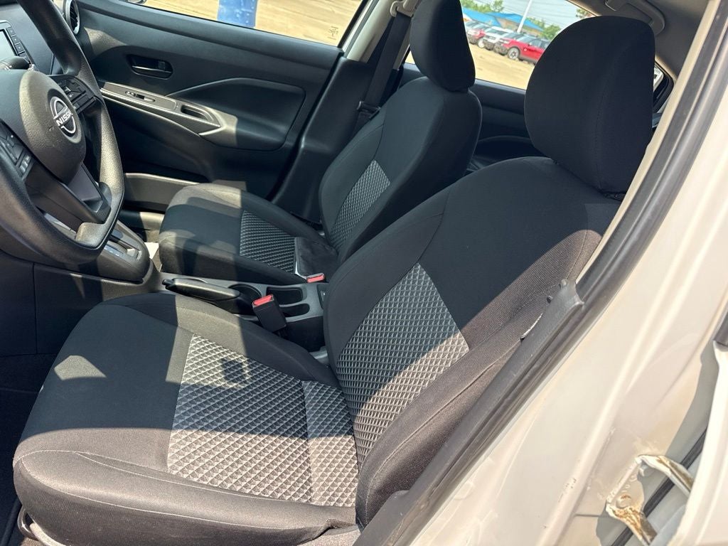 2023 Nissan Versa 1.6 S