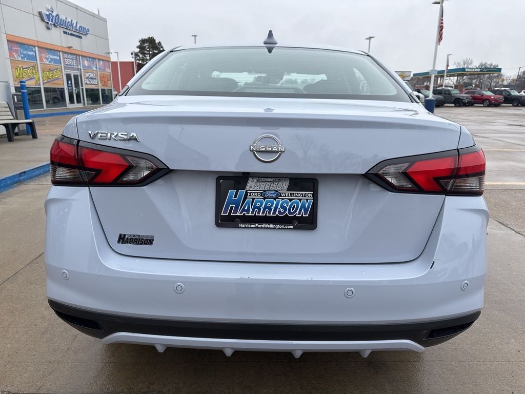 2025 Nissan Versa 1.6 SV