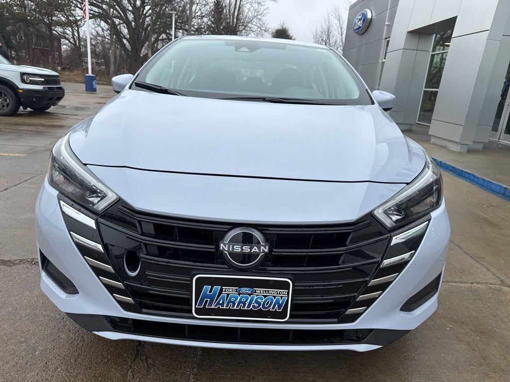 2025 Nissan Versa 1.6 SV