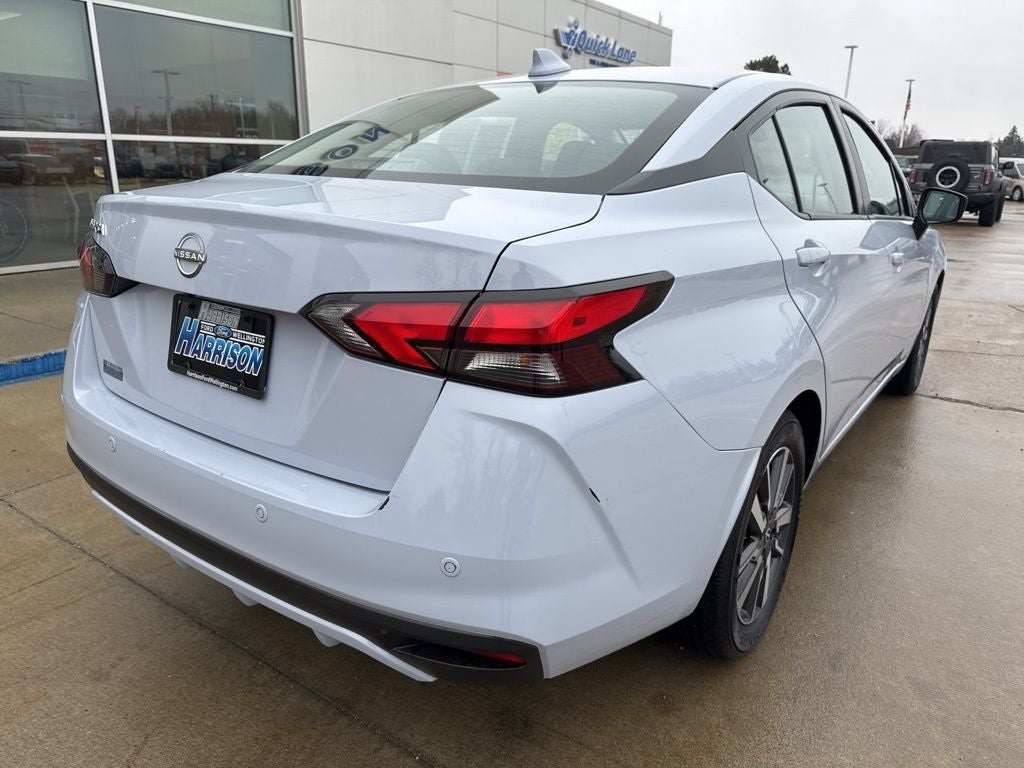 2025 Nissan Versa 1.6 SV