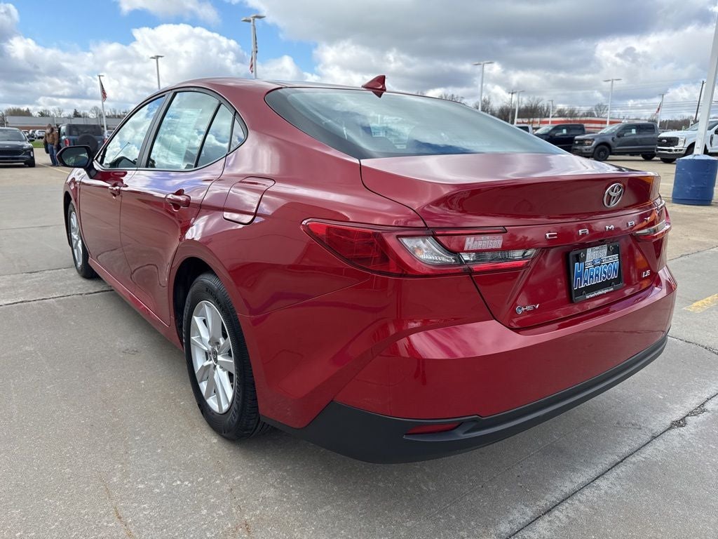2025 Toyota Camry LE
