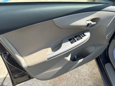 2013 Toyota Corolla LE