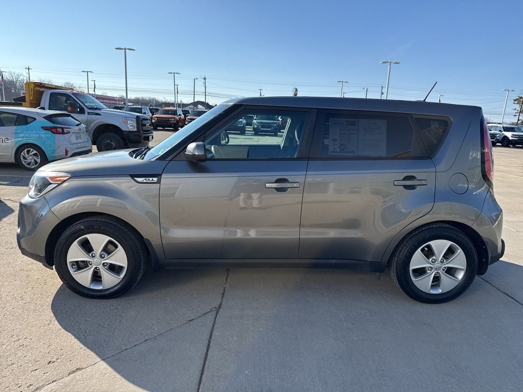 2016 Kia Soul Base