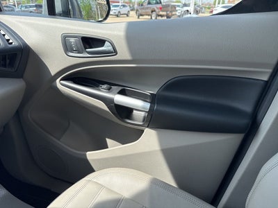 2022 Ford Transit Connect Titanium