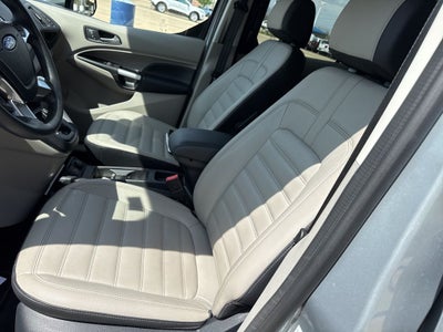 2022 Ford Transit Connect Titanium
